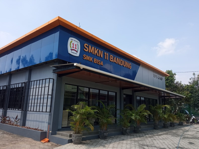 Gedung SMK Negeri 11 Bandung